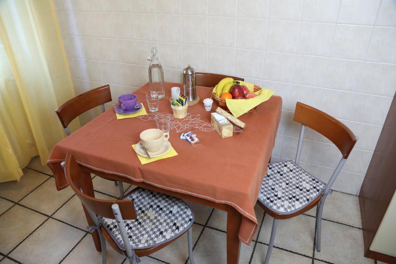 La Dimora Degli Elfi Casa Vacanza Pavia Buitenkant foto
